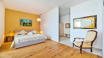 4-Bedroom Villa in Momjan for Up to 8 Guests