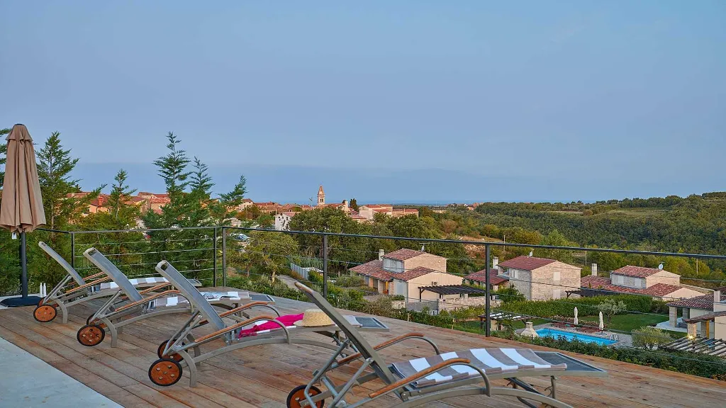4-Bedroom Villa in Momjan for Up to 8 Guests