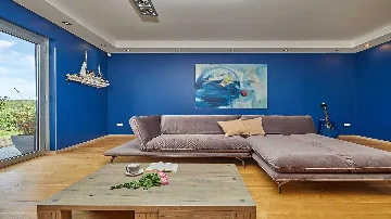 4-Bedroom Villa in Momjan for Up to 8 Guests