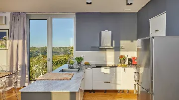 4-Bedroom Villa in Momjan for Up to 8 Guests