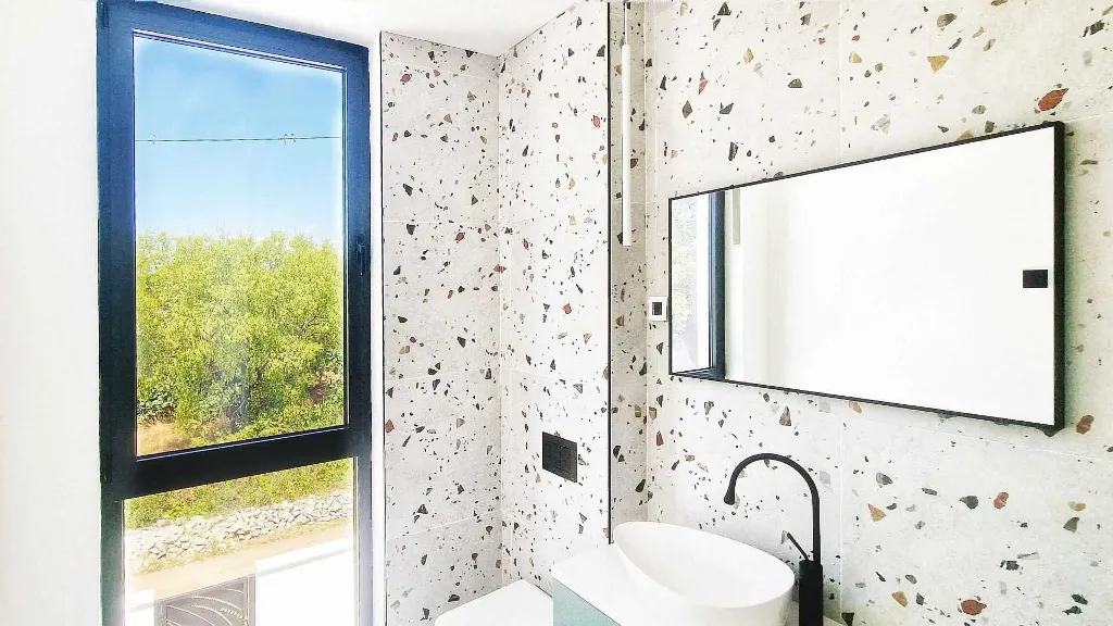 3-Bedroom Villa in Petrčane for Up to 8 Guests