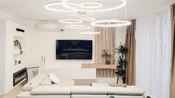 3-Bedroom Villa in Petrčane for Up to 8 Guests