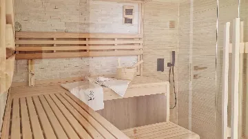 3-Bedroom Villa in Petrčane for Up to 8 Guests