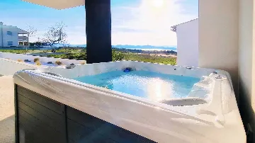 3-Bedroom Villa in Petrčane for Up to 8 Guests