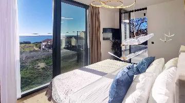 3-Bedroom Villa in Petrčane for Up to 8 Guests