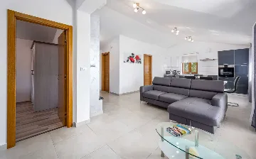 Tranquil Family Villa Escape Pazin