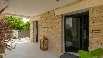 Villa with Pool and Sauna in Rovinjsko Selo