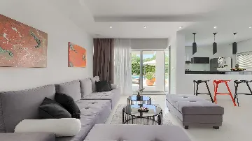 Villa with Pool and Sauna in Rovinjsko Selo