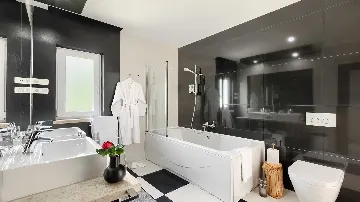 Villa with Pool and Sauna in Rovinjsko Selo