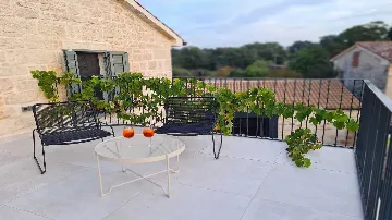 Villa in Jakovići for Up to 8 Guests