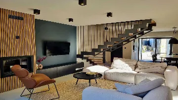 Villa in Jakovići for Up to 8 Guests