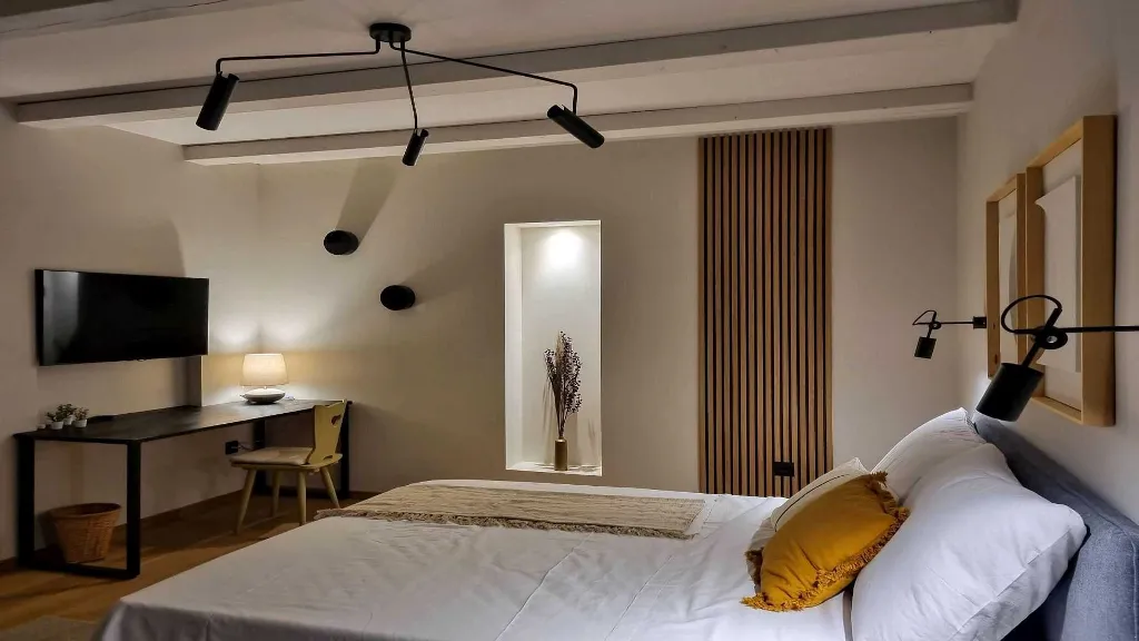Villa in Jakovići for Up to 8 Guests