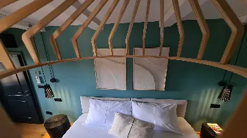 Villa in Jakovići for Up to 8 Guests