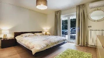 Pješčana Uvala Villa for Up to 8 Guests