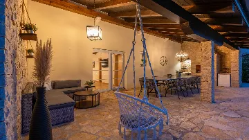 Sea View Villa for 10 Guests in Fažana