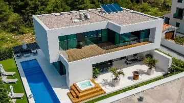 4-Bedroom Villa for 8 Guests in Starigrad