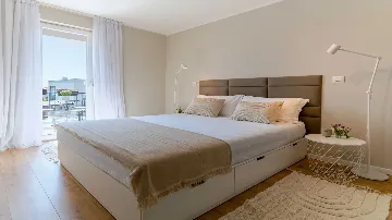 3-Bedroom Villa for 5 Guests in Novigrad