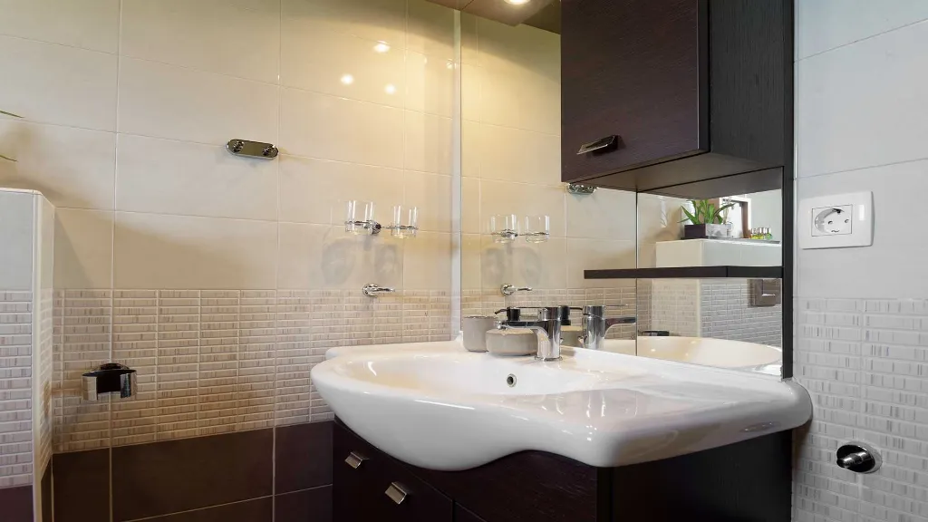 3-Bedroom Villa for 5 Guests in Novigrad