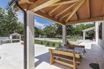 Villa with Pool in Labin for 12 Guests