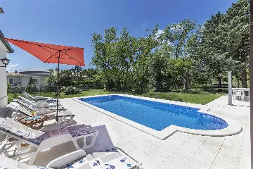 Villa with Pool in Labin for 12 Guests