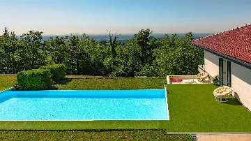 Villa with Pool and Spa in Vlaškovec