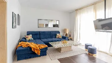 Villa with Pool and Spa in Vlaškovec