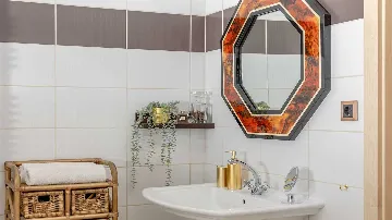 Villa with Pool and Spa in Vlaškovec