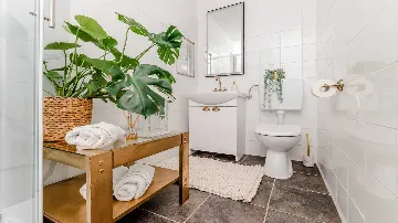 Villa with Pool and Spa in Vlaškovec