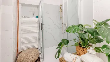 Villa with Pool and Spa in Vlaškovec