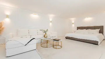 Villa with Pool and Spa in Vlaškovec