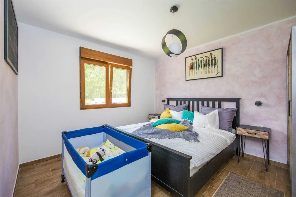 Villa in Barban with Pool and Garden