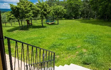 Villa in Barban with Pool and Garden