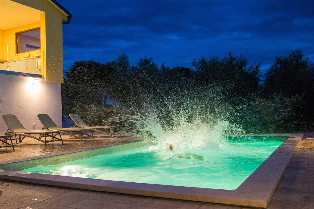 Villa in Barban with Pool and Garden