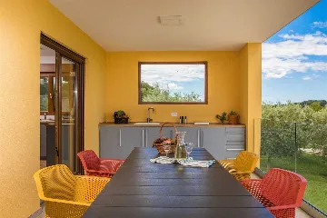 Villa in Barban with Pool and Garden