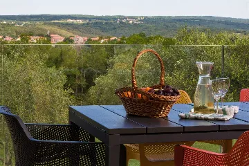 Villa in Barban with Pool and Garden