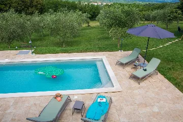 Villa in Barban with Pool and Garden