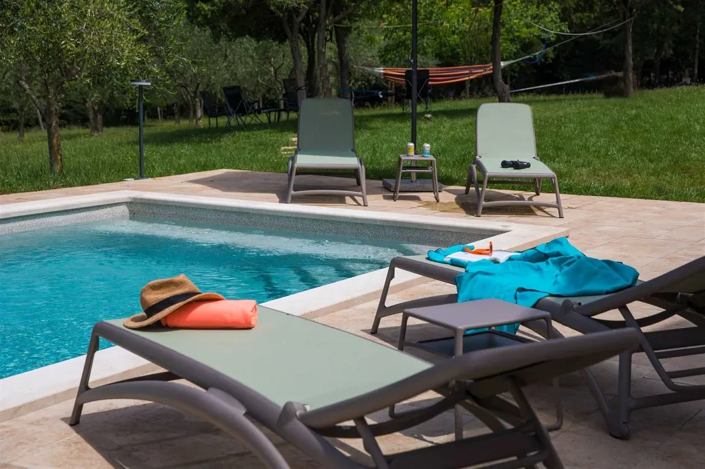 Villa in Barban with Pool and Garden