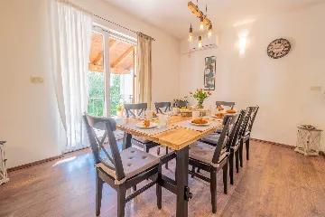 Villa with Pool in Tribalj for 8 Guests