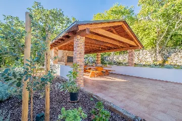 Villa with Pool in Tribalj for 8 Guests