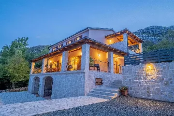 Villa with Pool in Tribalj for 8 Guests