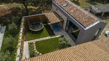 Sea View Villa for Large Groups in Barat