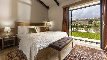 Sea View Villa for Large Groups in Barat