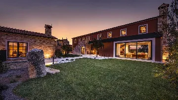 Sea View Villa in Barat for 14 Guests