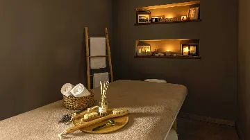 Sea View Villa in Barat for 14 Guests