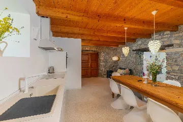 Istrian Stone Villa with Pool in Potpićan