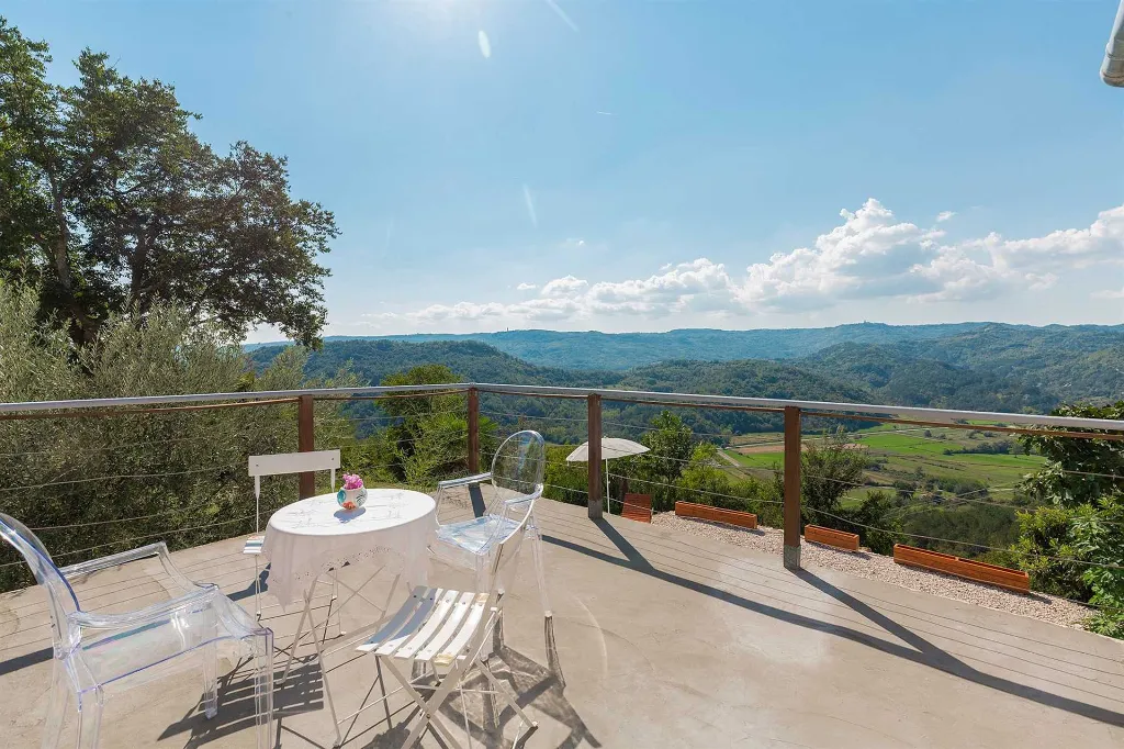 Istrian Stone Villa with Pool in Potpićan
