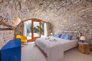 Istrian Stone Villa with Pool in Potpićan