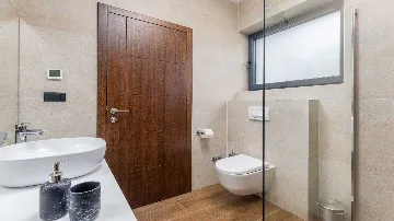 Villa in Juršići for up to 10 Guests