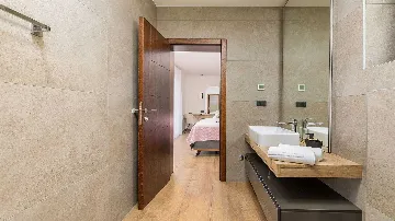 Villa in Juršići for up to 10 Guests