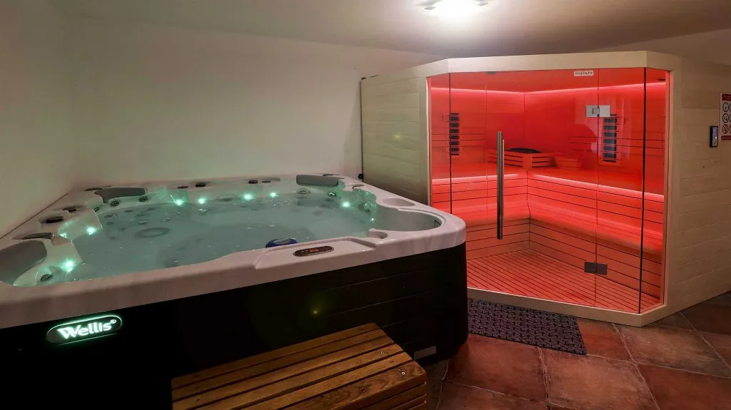 Villa in Gornja Voća with Terrace Pool and Spa